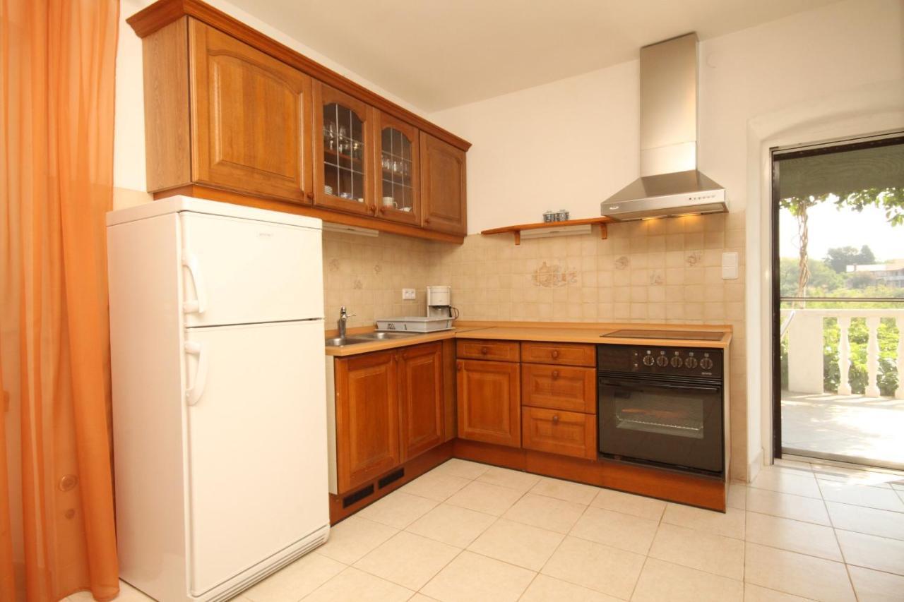 Apartments With A Parking Space Sali, Dugi Otok - 8084 Exterior photo